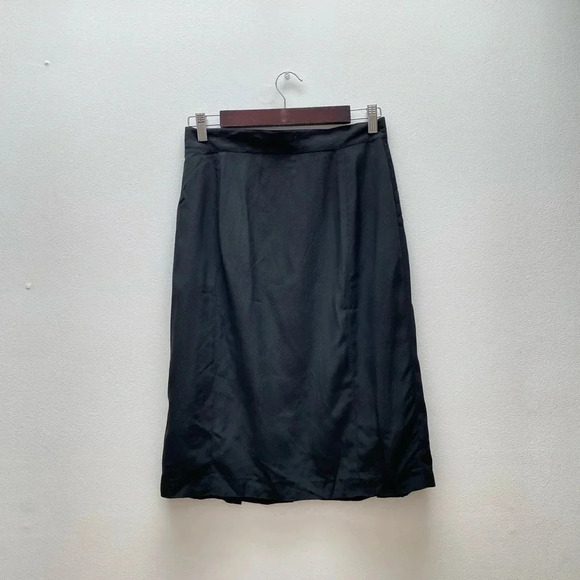 Vintage - Classic Black A Line Skirt - Picture 1 of 5